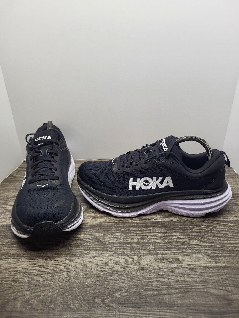 Hoka One One Bondi 8 Running Shoes Womens Sz 9.5 B Athletic Sneakers Trainers